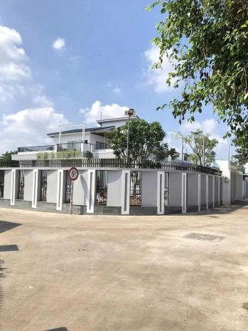 Biệt thự góc 2 mt  thới tam thôn, hóc môn  chủ ngộp ra gấp 7251706