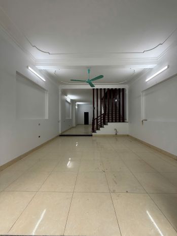 Bán nhà bích đào  tp ninh bình  75m²  ô tô tải tránh nhau 7254337