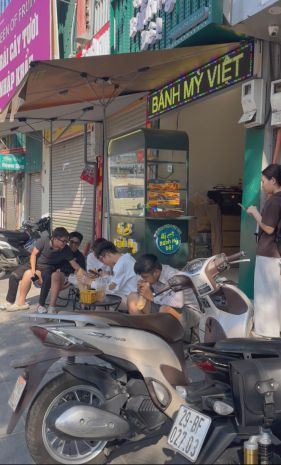 Chính chủ cần sang nhượng gấp quán bánh mỳ  110 chùa bộc, 7254610