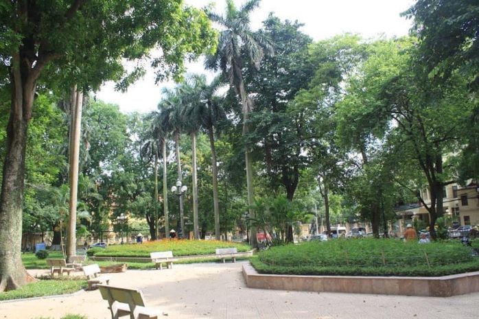 23.02.23.3. bán nhà mặt phố quận hai bà trưng cũ, giá chỉ 7255047