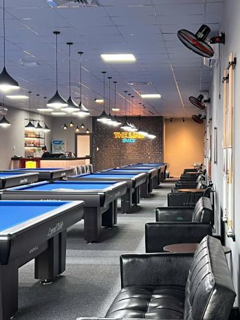 Cần sang nhượng quán bida tâm huyết  mặt tiền lớn kcn phú 7255121