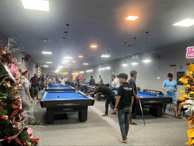 Cần sang nhượng quán bida tâm huyết  mặt tiền lớn kcn phú 7255124