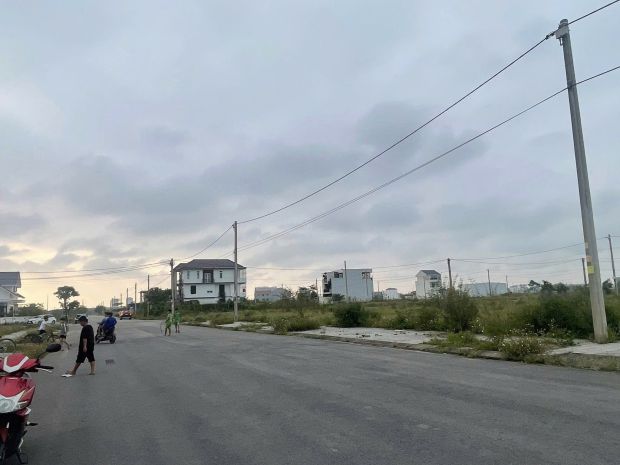 Hot hot - cần bán lô đất tại đường nguyễn huân,  thủy 7255451