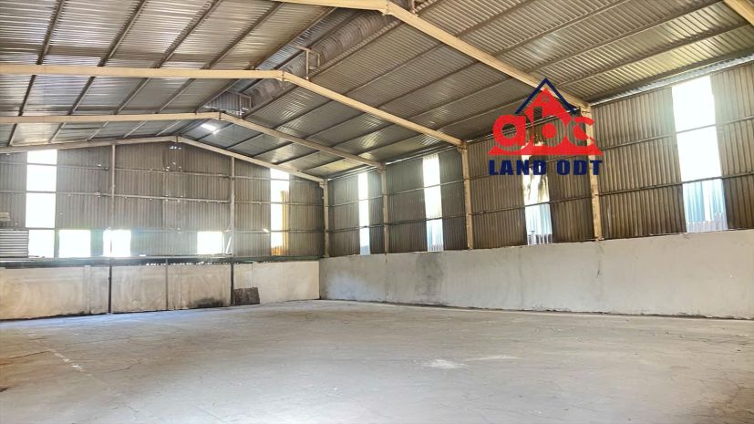 Xt677 xưởng cho thuê sản xuất , trống xưởng bàn giao hoạt 7255781