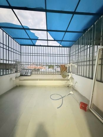 Bán nhà hxh trần thái tông ngang gần 4m 4 tầng sát mặt tiền 7255831