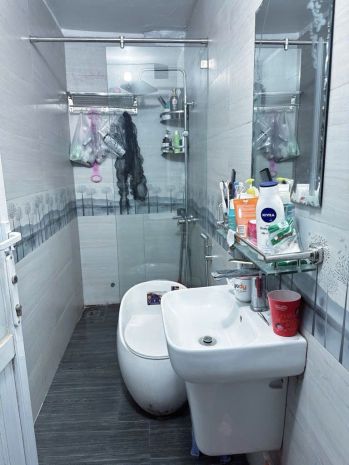 Bán nhà 105.7m²  3 tầng  mặt tiền 5.8m  ngõ rộng  thanh 7256320