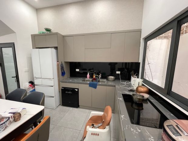 Bán nhà xuân đỉnh 35m 5 tầng 10,5 tỷ 7256391