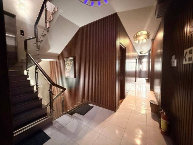 Khách sạn cao cấp - 38 tỷ tl - dòng tiền 2,2 tỷnăm - 2 mặt 7256599