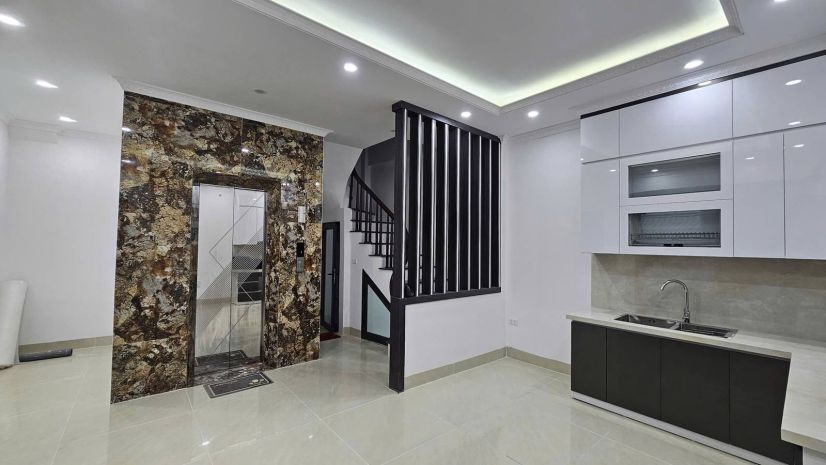 Trung tâm cầu giấy phố trần duy hưng 47m 5t nhỉnh 14 tỷ- 7257944