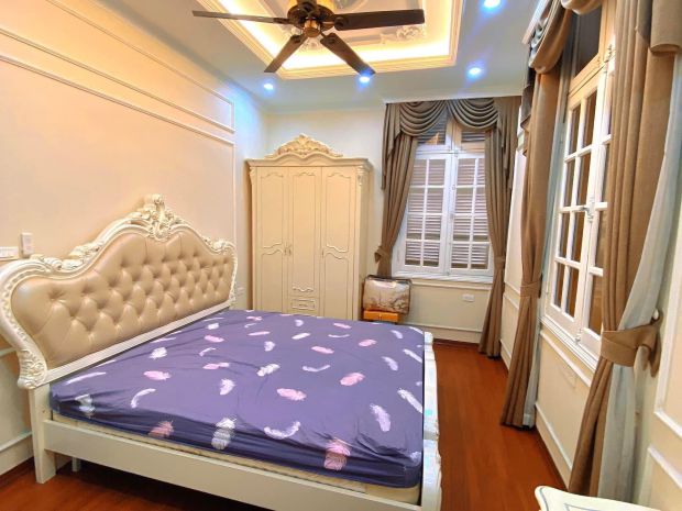 Cho hộ gia đình thuê nhà riêng tại phố văn cao ba đình 7258790