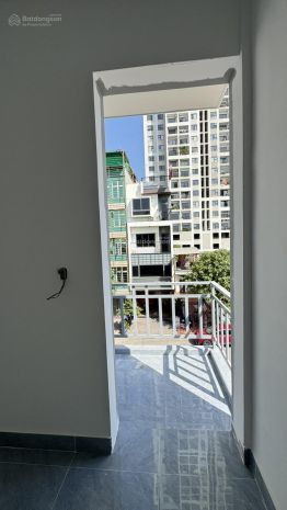 Cho thuê nguyên tòa nhà vị trí vàng đối diện vincom dĩ an 7258942