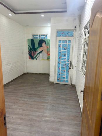 Nhà 2 tầng đúc btct 2 mặt hẻm nguyễn thị tần p. chánh hưng. 7259387