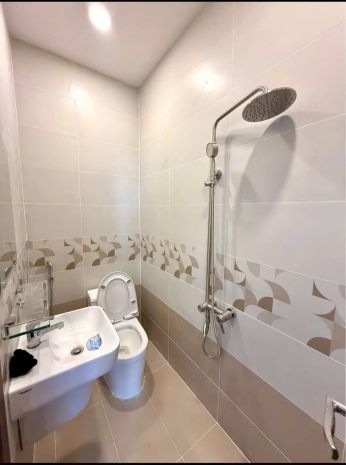 Bán nhà vị trí đẹp hẻm  bùi minh trực p5q8 cách mặt tiền 7259615