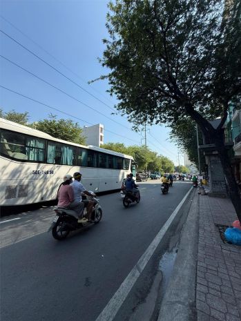 Bán nhanh giá về 37 tỷ-vị trí-đơn vị thuê thương hiệu - 7259720