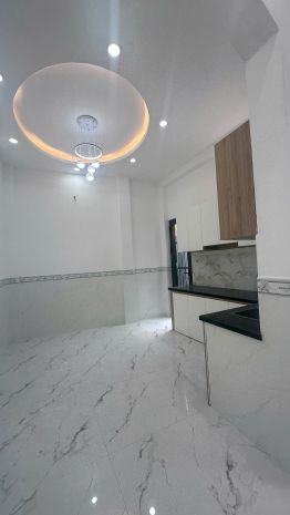 Nhà bán cách mặt tiền 1 căn liên tỉnh 5 q8 ngay vòng xoay 7259747