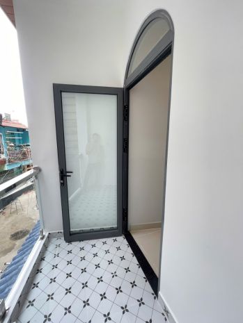 Bán nhà tân bình hxh 50m2 3 tầng ngang 4.5m 3 pn đẹp ll lạc 7260421