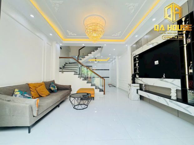 Siêu phẩm nhà 4 tầng xây mới độc lập tại phố phương lưu - 7260663