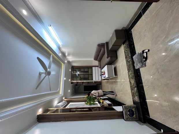 Hiếm- bán nhà đẹp nguyễn văn cừ -ô tô- dân xây- ngõ nông- 7261137