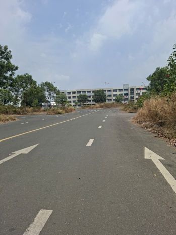 Bán đất lô góc 3 mặt thoáng,kd buôn bán tốt,liền kề công 7262260