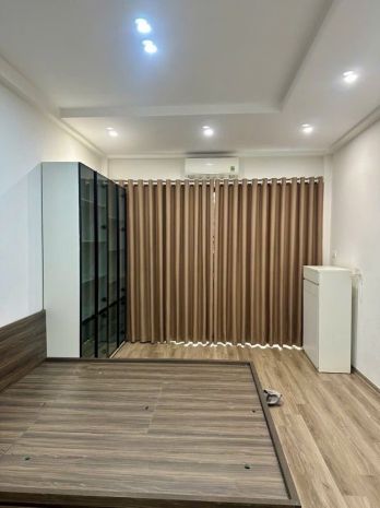 Phố ngọc hà dt 48m x 5 tầng 18 tỷ.ô tô đỗ cửa,dân xây 7264531