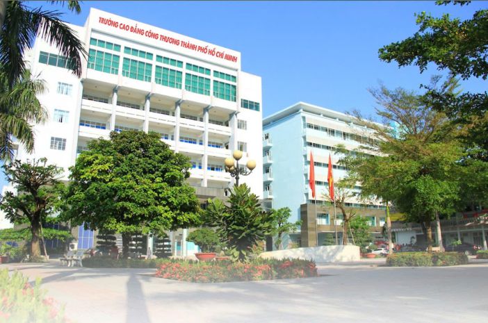 Nhà 2 tầng gần cđ công thương, q.9 cũ  121m² 5 x 24 7264916