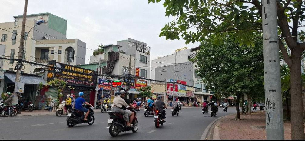 Bán đất tặng nhà cũ  77m2 ,  có dòng tiền  , p. linh xuân, 7265114