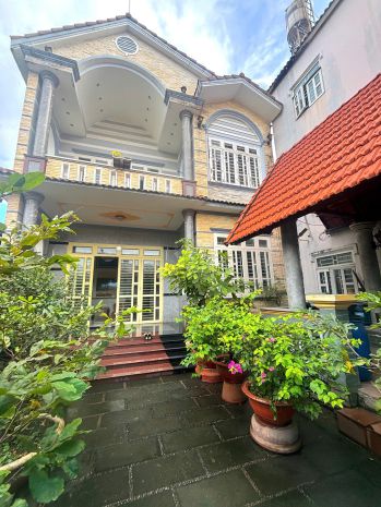 Chủ bán gấp biệt thự hơn 200m2 - f linh tây 7265132