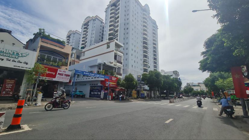 Cho thuê nhà mặt tiền nguyễn sơn q.tân phú 154m², 2tầng, 7265374