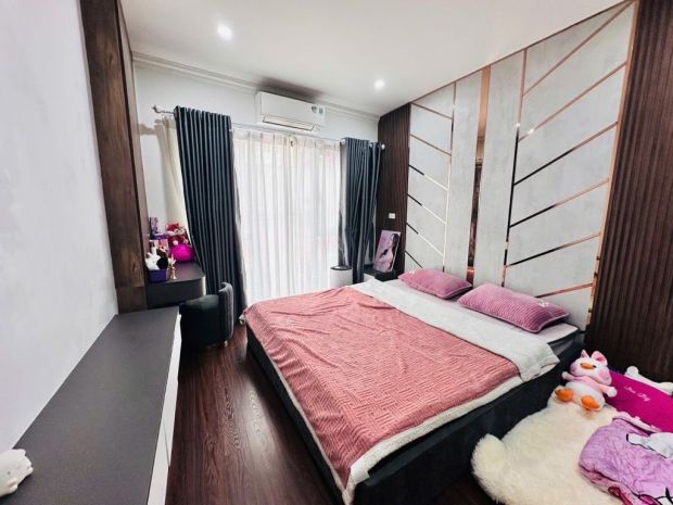 Lạc long quân 42m x5 tầng 15,8 tỷ-ô tô đỗ cửa,ngõ thông 7266194