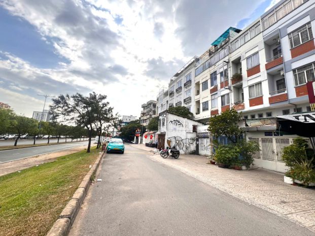 Hiếm - bán nhà 5 tầng mặt tiền đ.võ văn kiệt, p.cầu ông 7268342