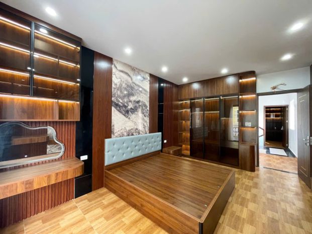 Nhà tái định cư sao sáng - 618 ngô gia tự - xây độc lập mới 7268397