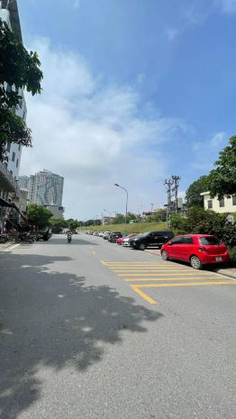 Bán nhà ngọc thuỵ, 82m x 5 tầng, mặt tiền 4.5m, ôtô tránh, 7269259