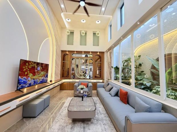 **bán nhà hxh 766 cmt8 ** phường 5 tân bình 7*14 - 4 tầng 7269299