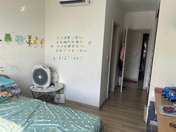 Căn hộ đẹp  giá tốt   chính chủ cần bán tại 239, compass 7269390