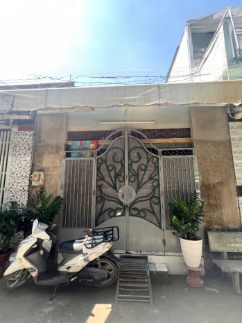 Nhà cũ 4x16 hẻm xe hơi c3 phạm hùng,bình hưng,bình chánh. 7269931