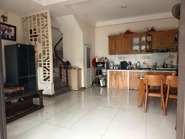 Nhà đẹp  giá tốt   chính chủ cần bán tại hậu ái, vân 7270018