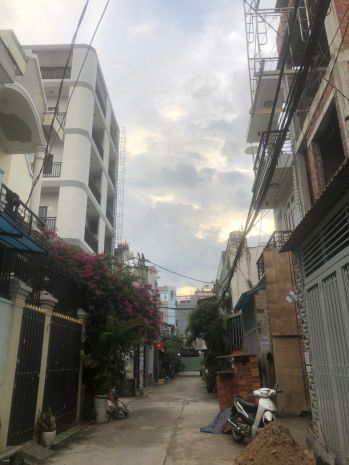 Bán gấp nhà  phạm đăng giảng ngay chợ gần tân phú hẻm 6m 7271028