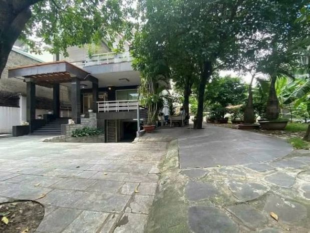 Ban nha măt tiên 1 hâm 3 tâng 25x43m gia 77,9 ty 7271179