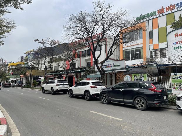 Bán biệt thự mặt phố ngoại giao đoàn - nguyễn xuân khoát. 7272076