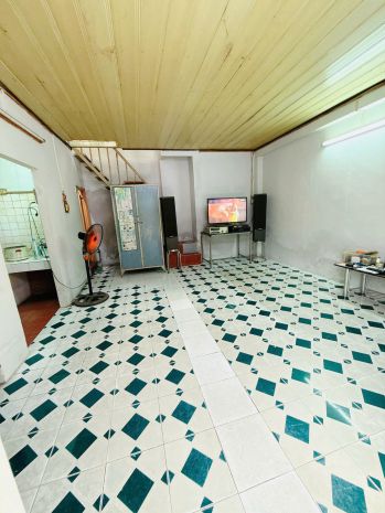 Nhà ngang khủng 8m hưng phú p9q8 cách mặt tiền 3 căn 7272788