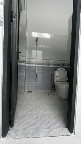 Nhà mới đẹp  giá tốt   chính chủ cần bán tại số 18, đường 7273129