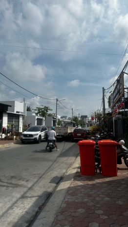 Nhà mới đẹp  giá tốt   chính chủ cần bán tại số 18, đường 7273130