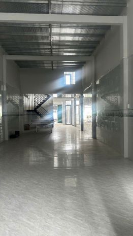 Nhà mới đẹp  giá tốt   chính chủ cần bán tại số 18, đường 7273131