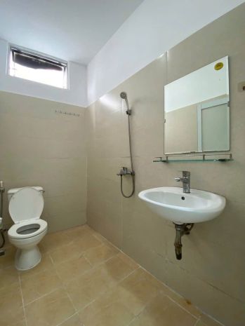 Cho thuê nhà đẹp giá rẻ - nhà mới hoàn thiện như hình 7273198