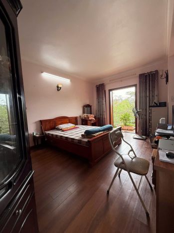 Siêu phẩm foresa  5 tầng  view sân chơi  giá tốt nhất 7273581