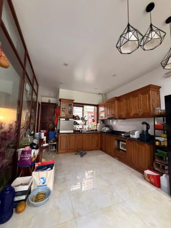 Siêu phẩm foresa  5 tầng  view sân chơi  giá tốt nhất 7273583