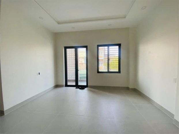 Nhà mới 2 tầng- hẻm xe hơi gần trường học tam bình - tô 7273959