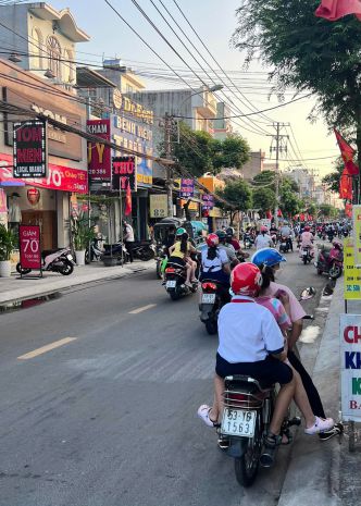 Sang nhượng lại salon tóc q12  15 nguyễn thị đặng,hiệp 7274904