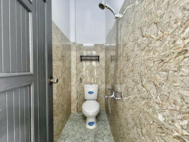 Căn góc 4 tầng nở hậu dt lớn bùi minh trực p5q8. giá 5,98 7275139