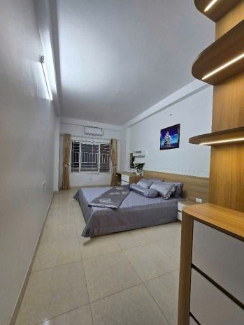 Bán nhà bát khối  5 tầng mới  ngõ ô tô tránh  8.2 tỷ 7275604